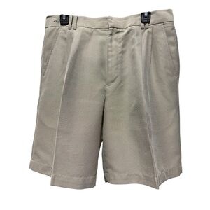 Greg Norman Tan Pleated Golf Shorts Size 33 Performance Casual